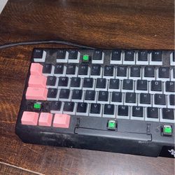 Razed Gaming Keyboard 