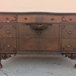 Vintage Dresser 