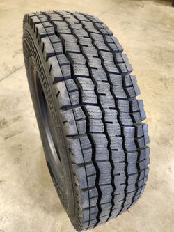 Semi-Truck Tires  295/75/22.5  16ply
