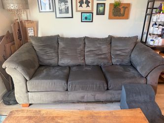 Comfy Couch - Great Condition
