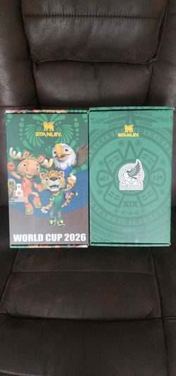 Mexico World Cup 2026 Stanley cup!!!!Comes whit a nice box, cup pouch, straw and straw cover.....Good for a gift or just keep it as a memory for the w