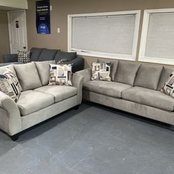 New Sofa & Loveseat Set