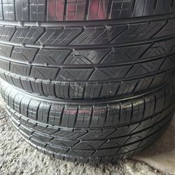 ROAD HUGGER 215 45 17 (TIRE PAIR)