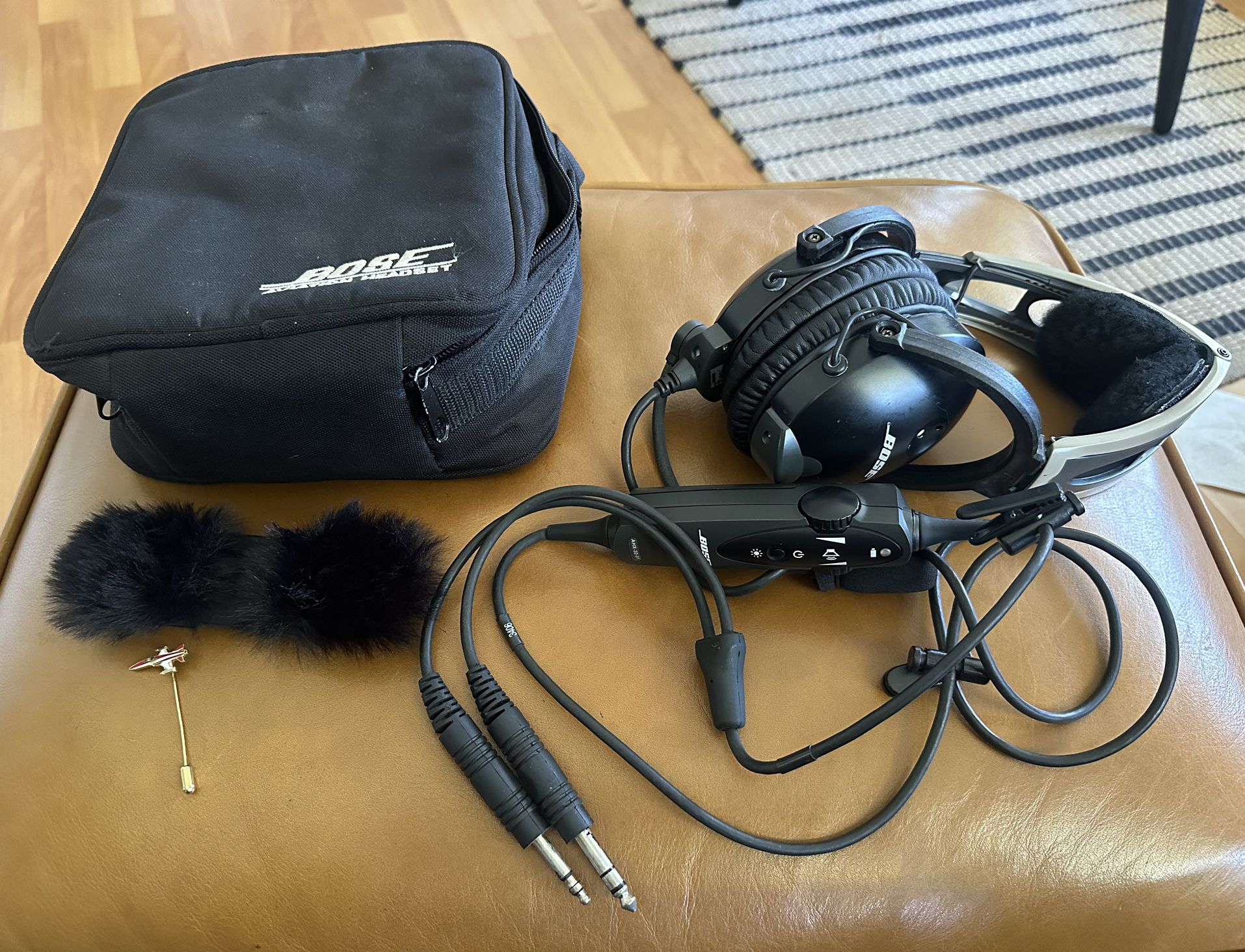 Bose X Aviation A10 Dual GA Plugs Headset AHX-32-01 Tested 💯% Working