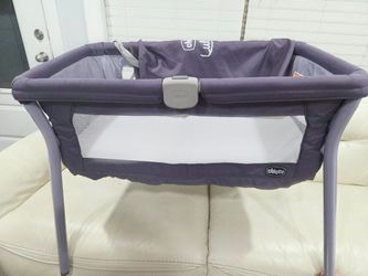 Chicco LullaGo Anywhere Portable Bassinet - Iris.