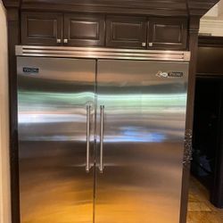 66 in Viking Professional Built-In Freezer and Refrigerator 