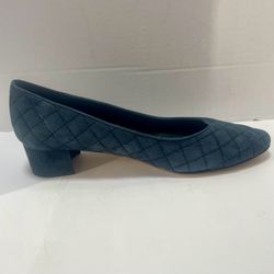 Vaneli Women's 6.5 M Navy Suede Quilted Ballerina Flats