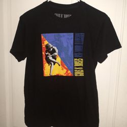 Size Small Guns And Roses Shirt