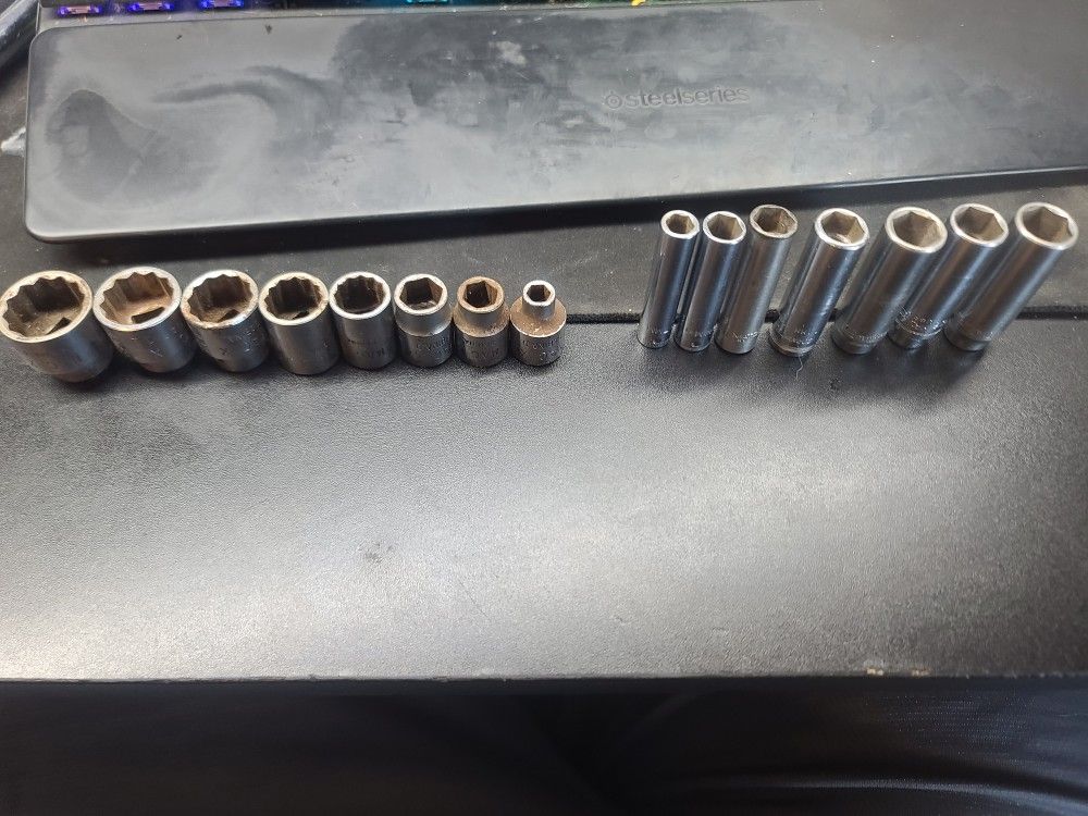 15pc Mac, Matco, Cornwell, 1/4 And 3/8 Metric And Sae Sockets
