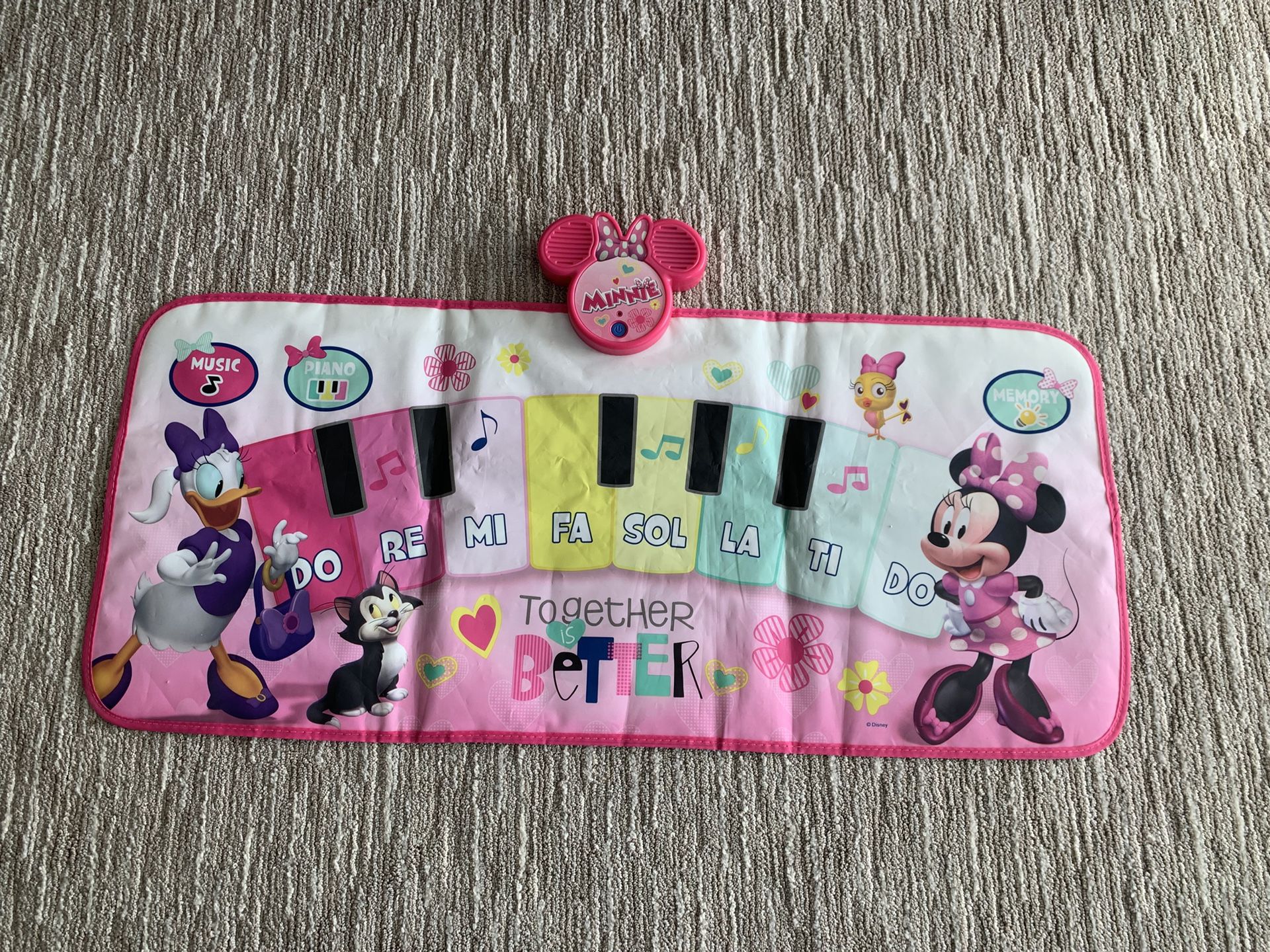 Minnie Mouse Piano Mat
