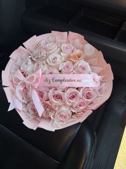 Custom 25 count bouquet