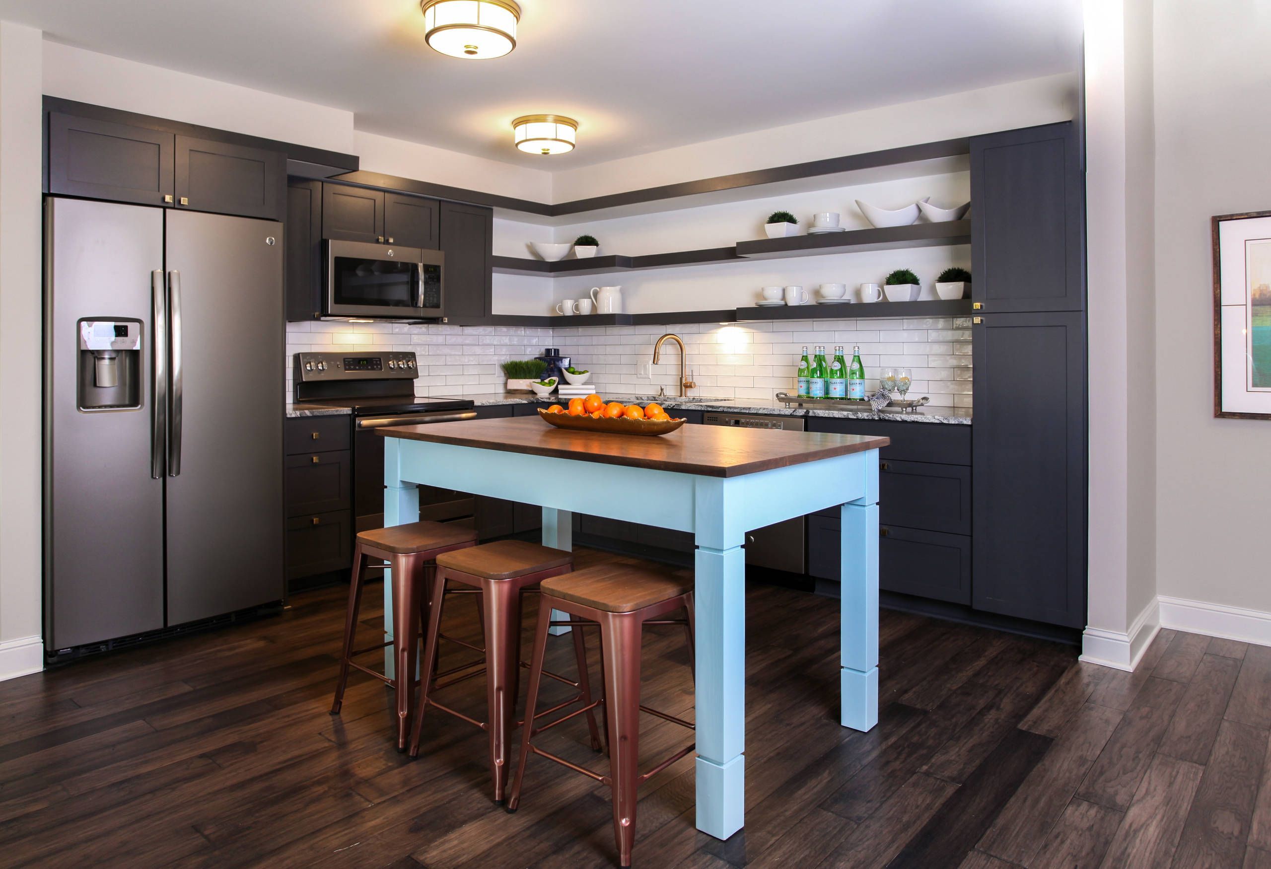 Hot Deal! Kitchen Cabinets for Sale – Fast Pickup, Big Savings