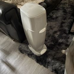 Diaper Genie 