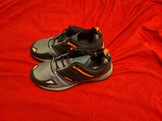 Hi tec Shoes Size 9
