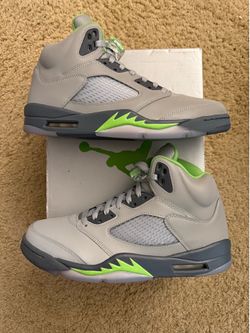 Size 11 (Worn once, comes with original box) - Air Jordan 5 Green Bean 2022