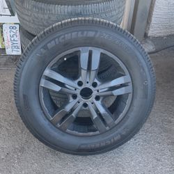 Mercedes G Wagon Wheels 5 Lug With Michelin Tires.