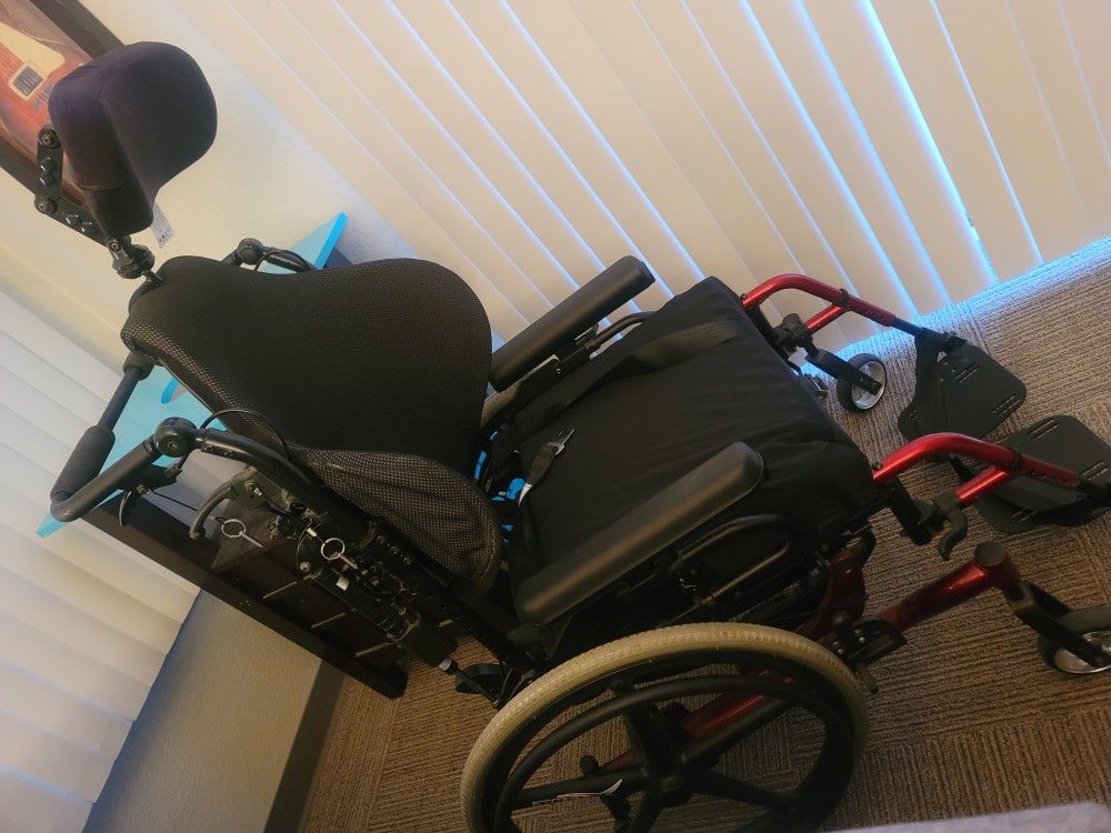 wide wheel chair