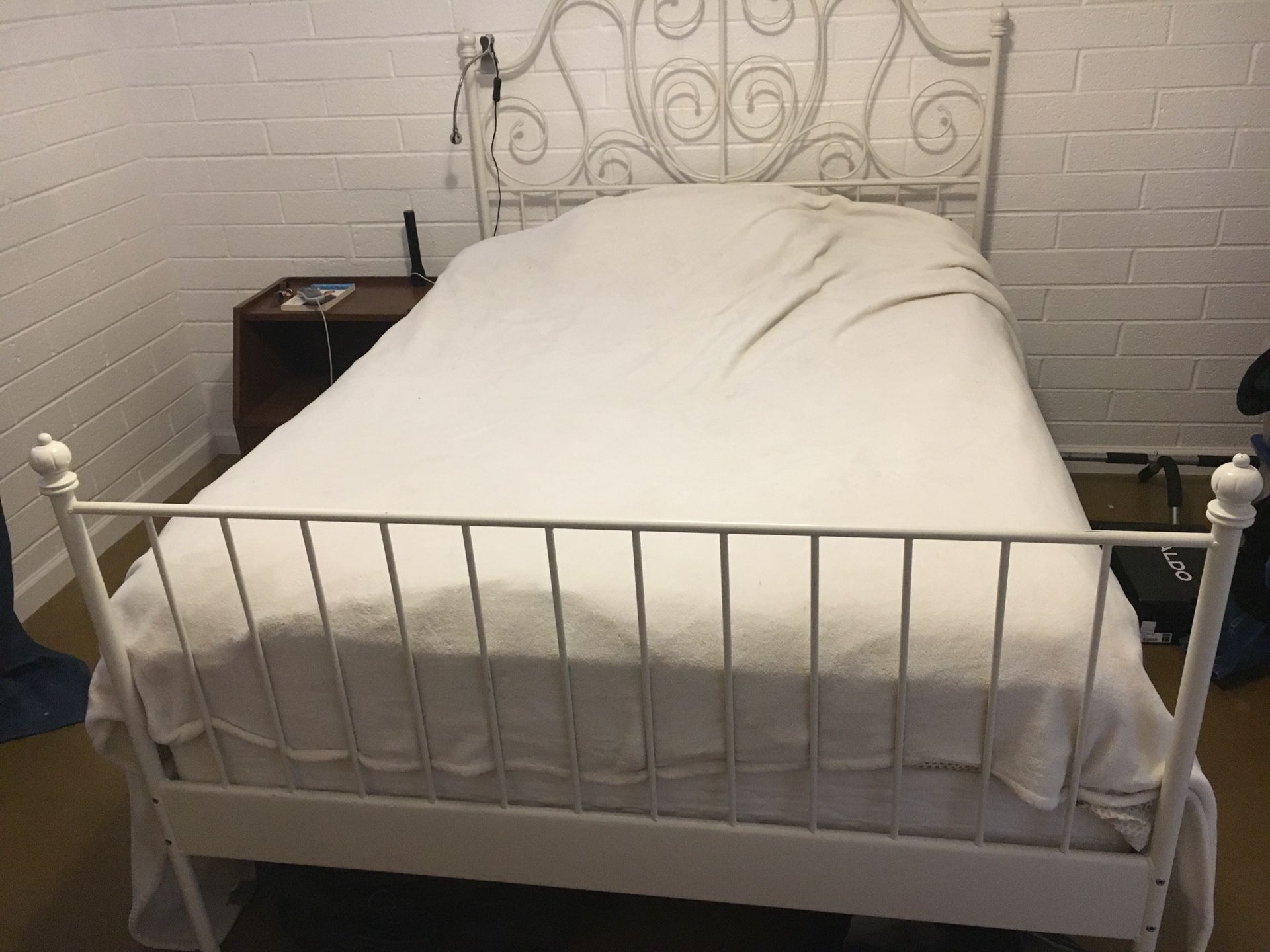 Leirvik IKEA White Bed frame & Full Sleep Number Mattress