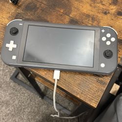 Trading a Nintendo switch lite for a psp