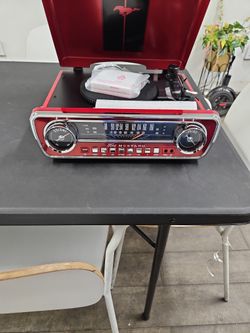 Ion Ford Mustang Record Player 