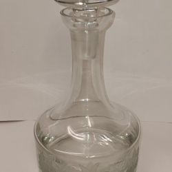 VINTAGE Krosno Poland large heavy tulip etched crystal decanter $25 FIRM