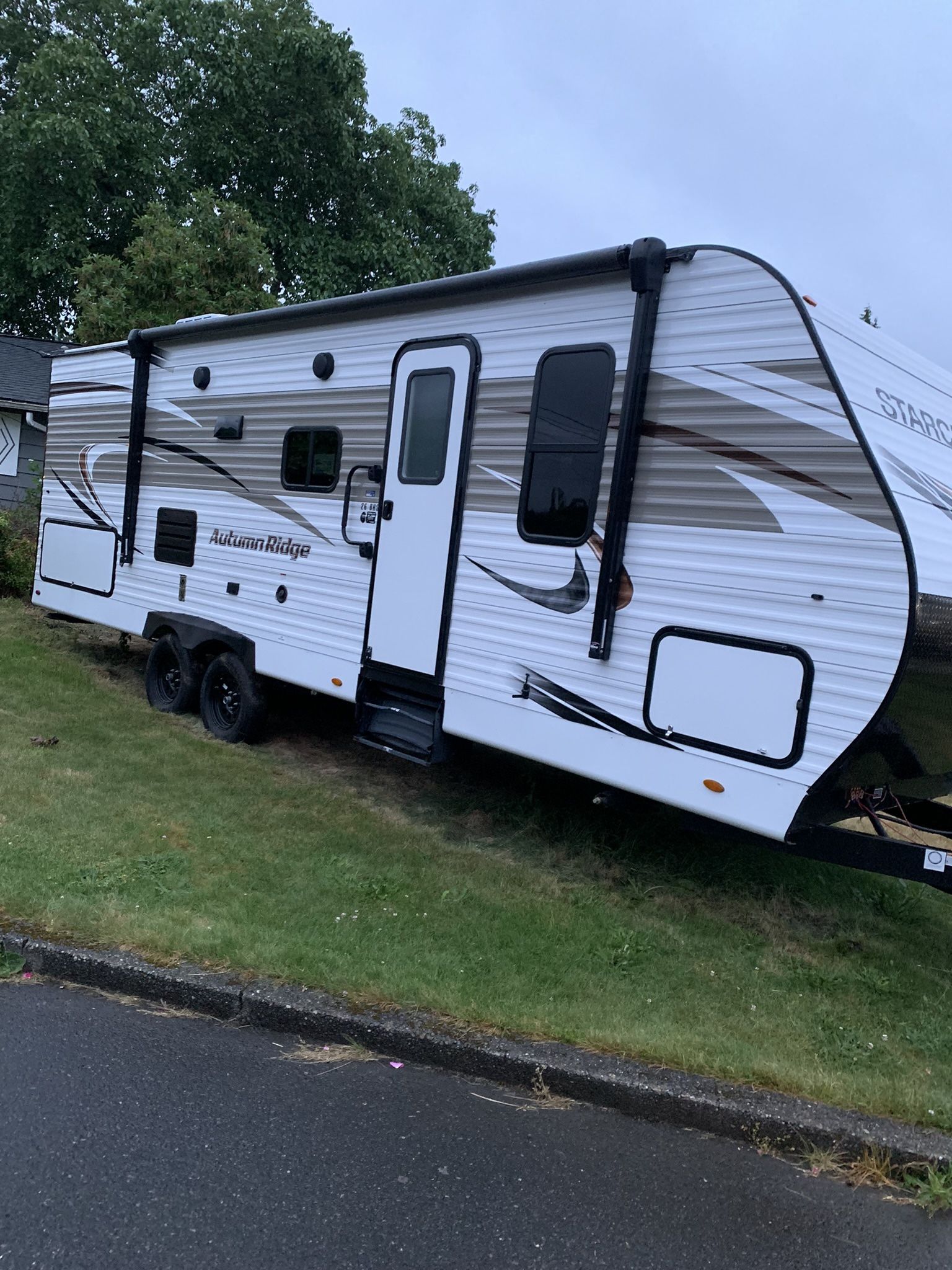Camping RV. 2022.