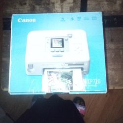 Cannon Selphy CP720 Compact Photo  Printer