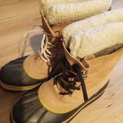 Caribou Sorel Snow Boots for Men Size 10