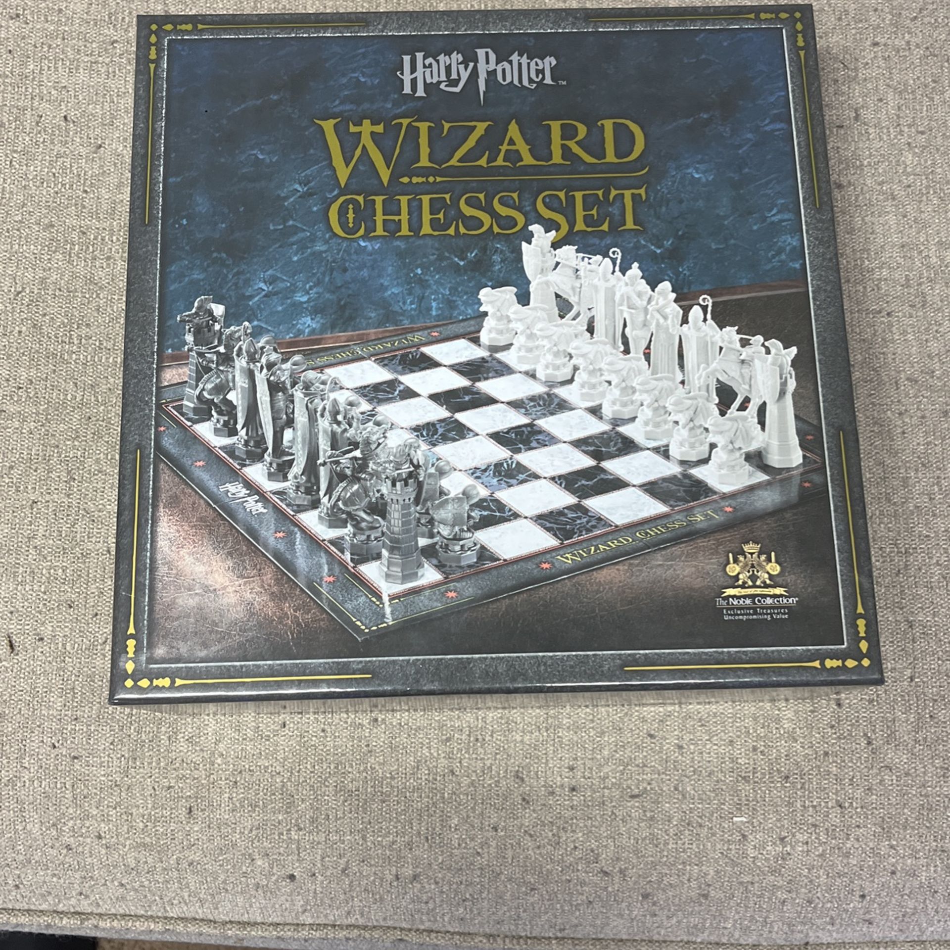 Harry Potter Wizard Chess Set