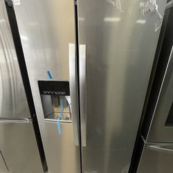 Whirlpool 2 Door / Side By Side Refrigerator 