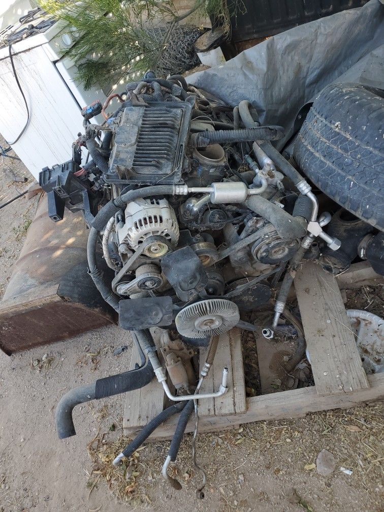 5.3 LS Motor for Sale in Tucson, AZ OfferUp