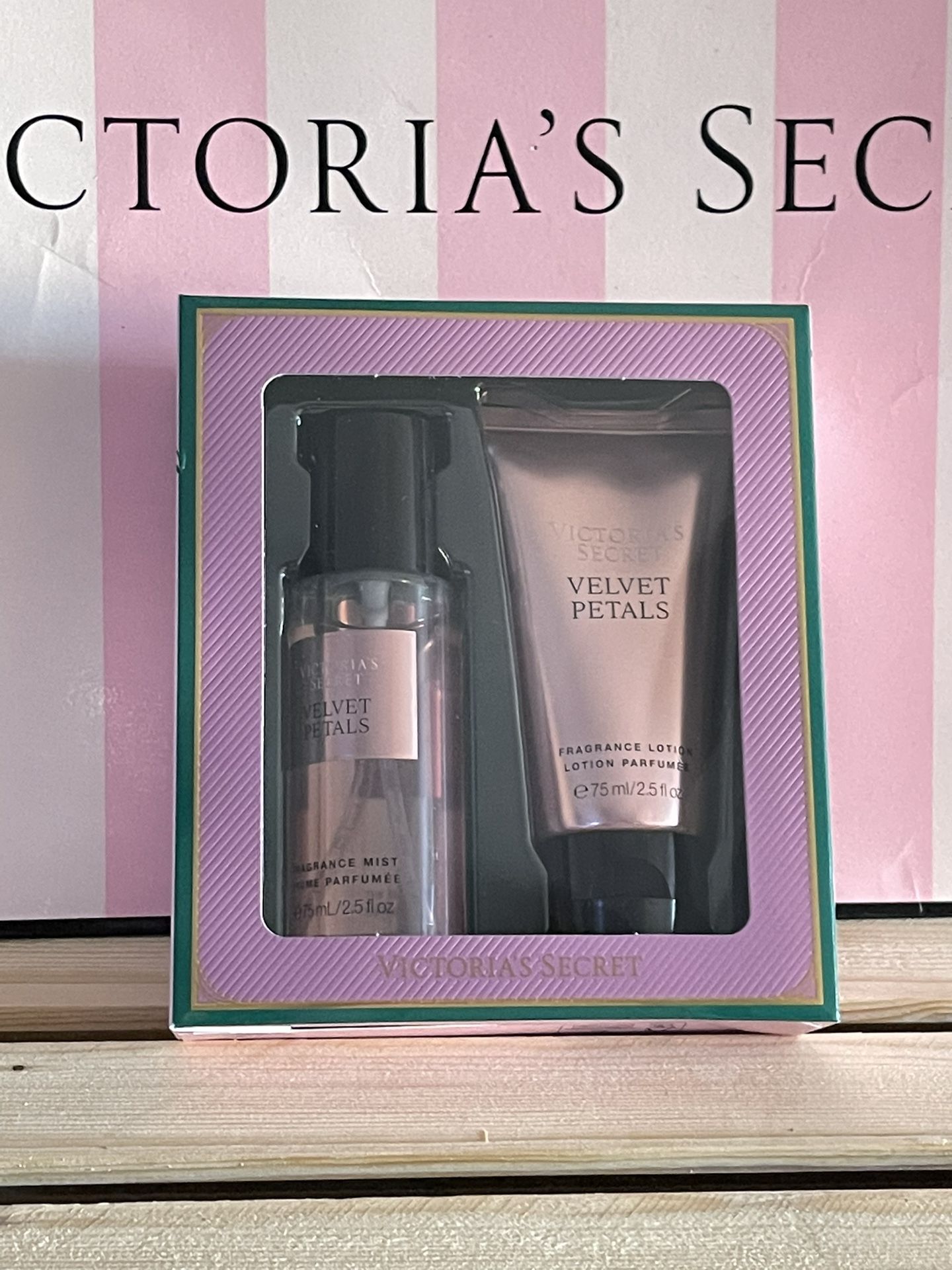 NEW Victoria's Secret "Velvet Petals" Mini Set
