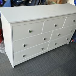 Custom 7 Drawer Dreesor