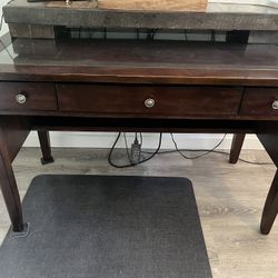 $60 obo Whalen Furniture Wood Desk w/Glass Inlay - Pretty! 