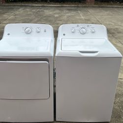 GE Washer And Dryers Set 