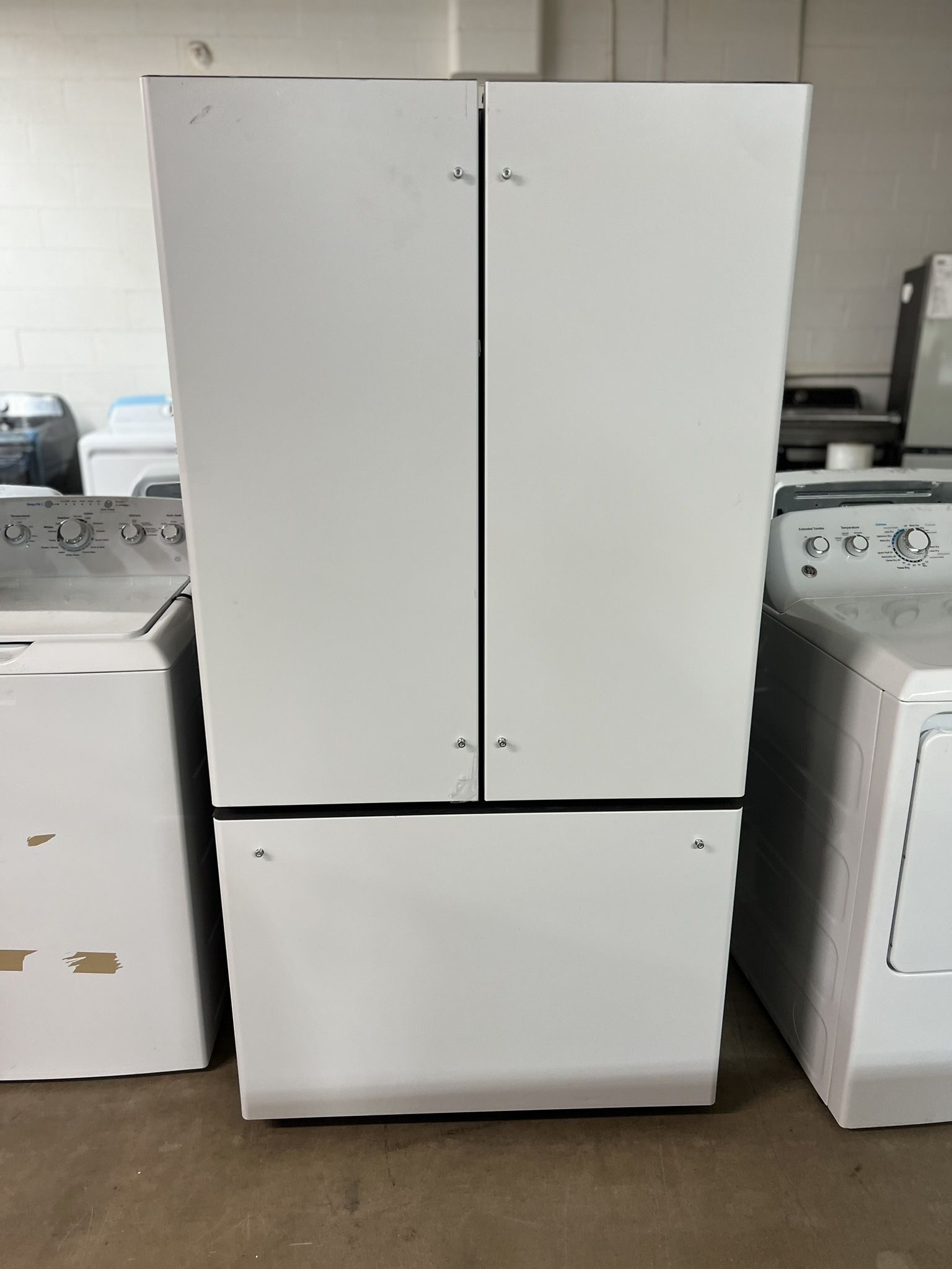 CAFE FRENCH DOOR REFRIGERATOR WHITE