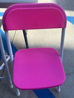 Kids chairs and kids tables