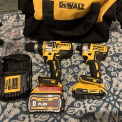 Dewalt Flexvolts Hammer Drill Combo Kit 