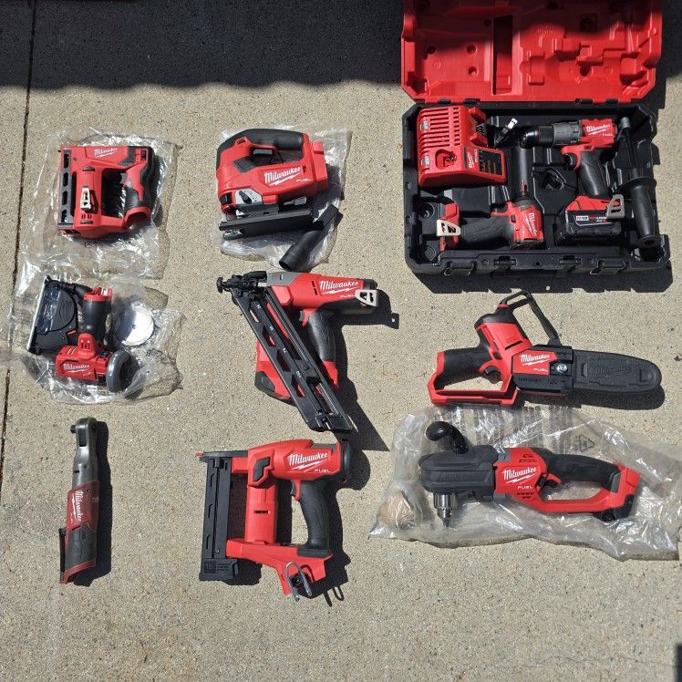 Milwaukee Tools Bundle