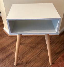 White End Table - Mid-Century Modern