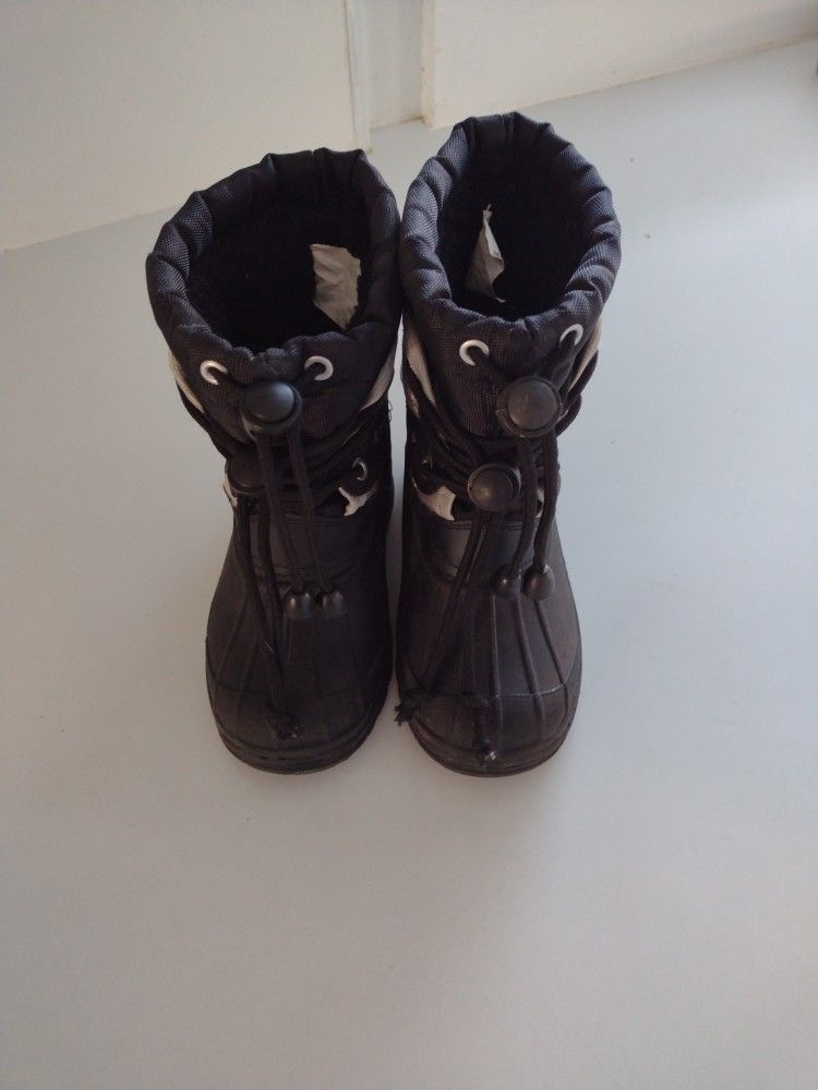 Size 8 Toddler Snow Boots