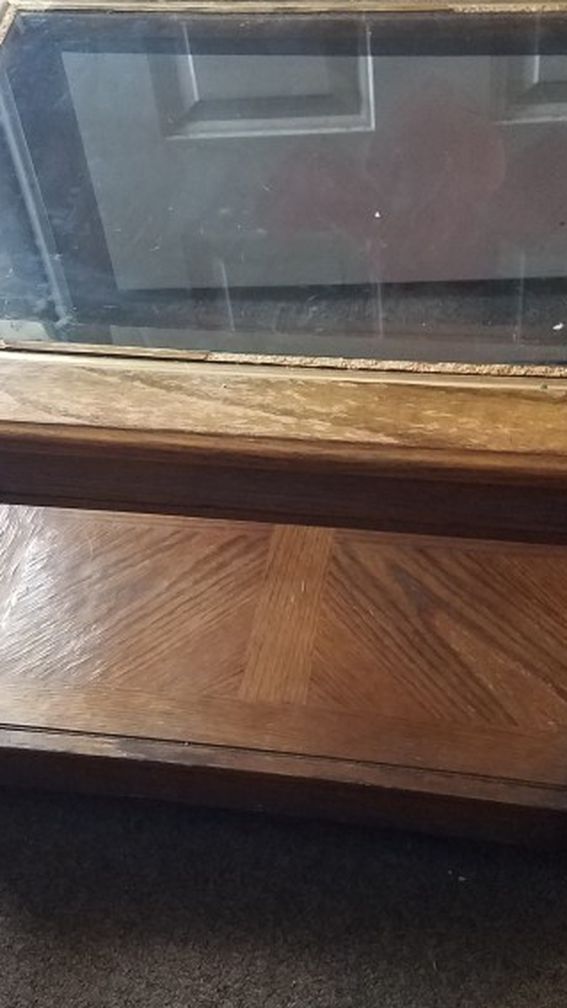 Table Good Condition $10.00