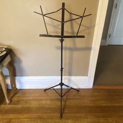Collapsable Music Stand