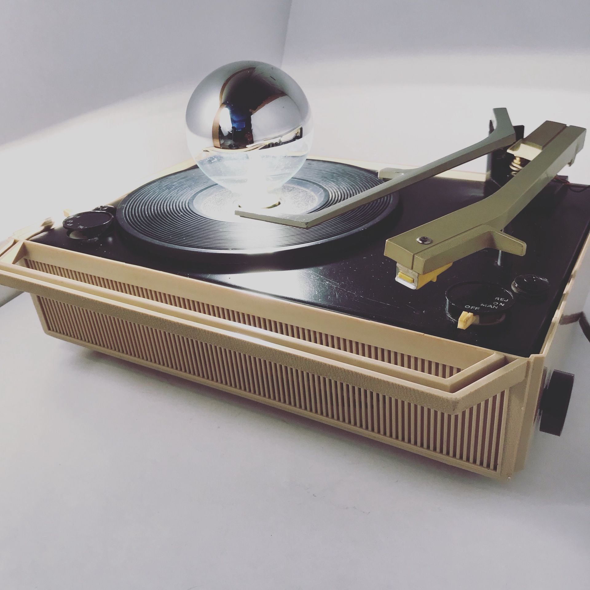 Vintage record player lamp
