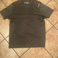 Mens Shirt 👕 Reebok Size L