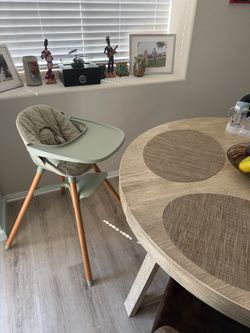 Lalo - baby high chair