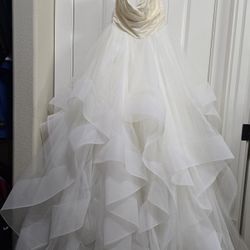 Hayley Paige Londyn Ivory Strapless  Wedding Dress 