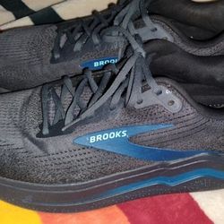 Orthopedic Shoes with Orthotic inserts 