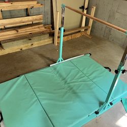 Kids Gymnastics Bar With Mat