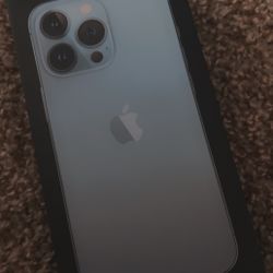 unlocked iphone 13 pro 256GB